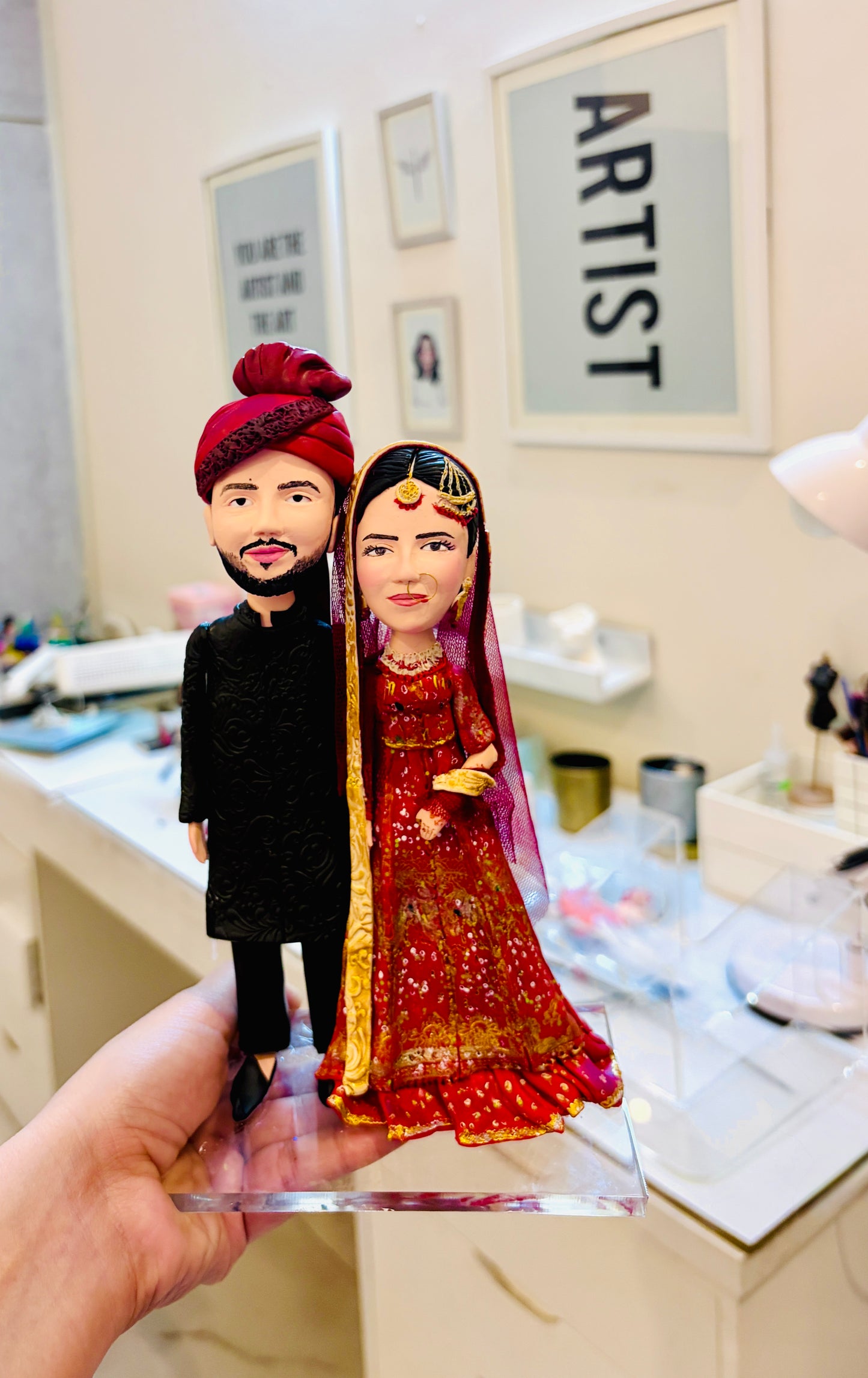 Couple sculpture