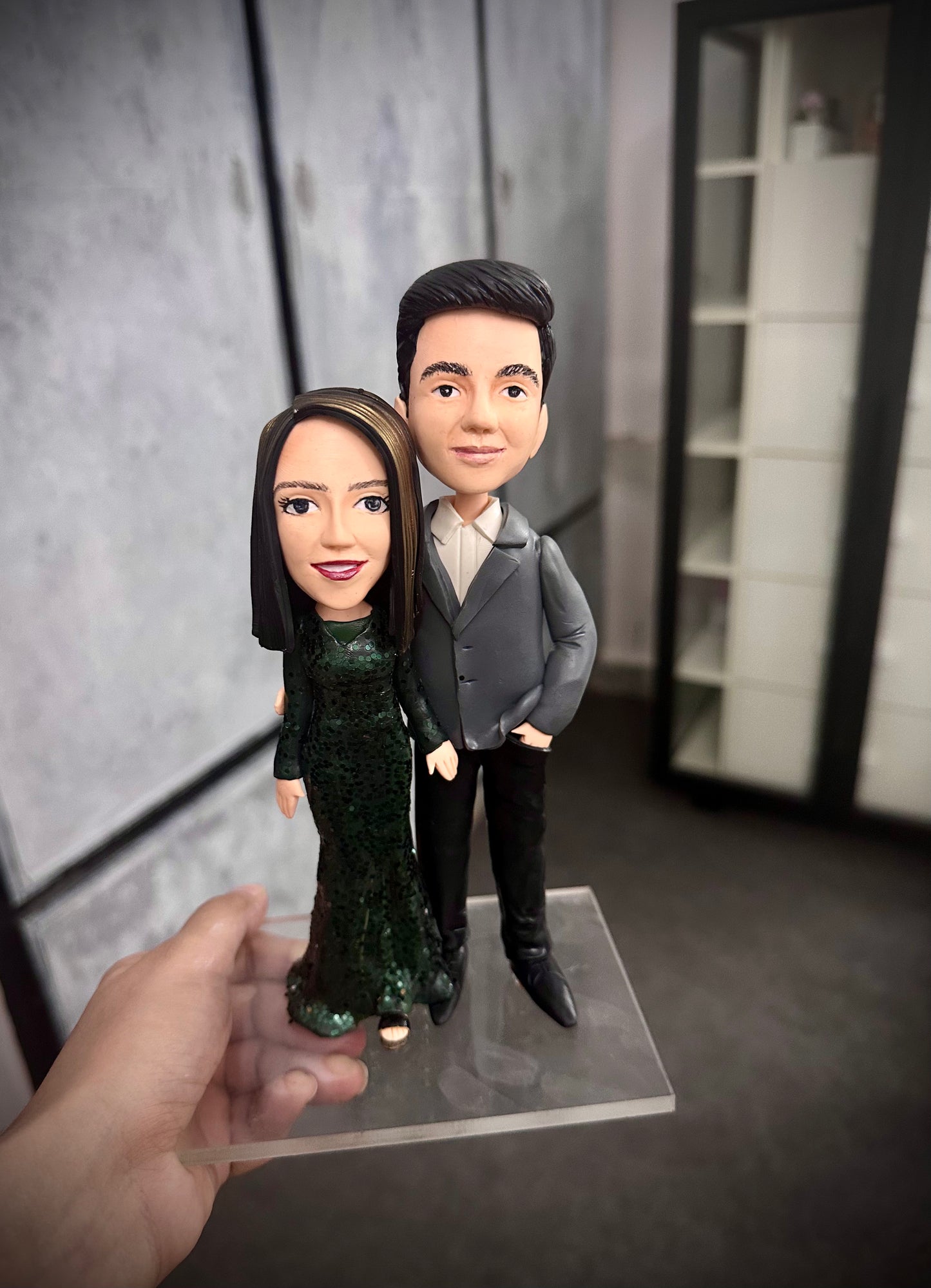 Couple sculpture