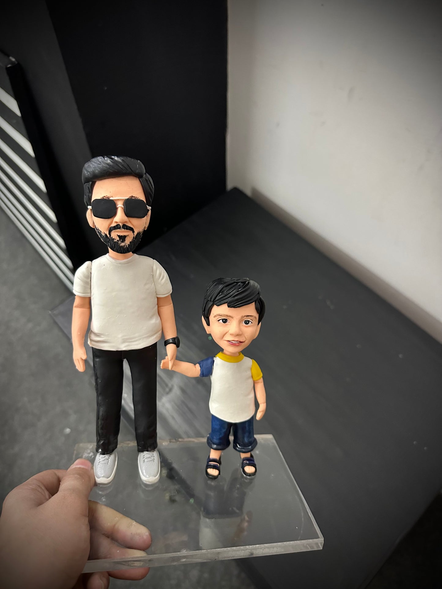 Couple sculpture