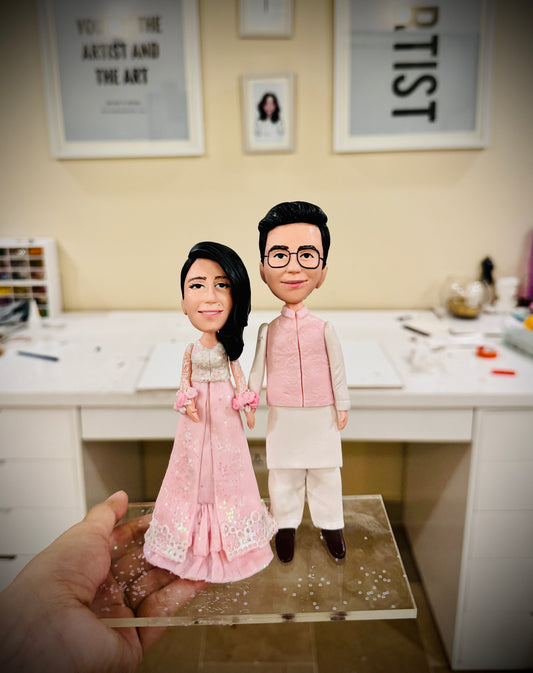 Couple sculpture