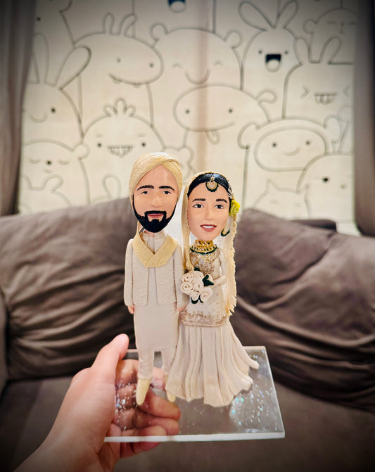 Couple sculpture